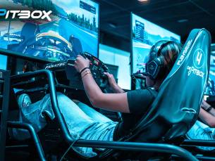 Racen (60 min), privÃ© pitbox afhuren (60 min) of pitstopchallenge bij De Pitbox