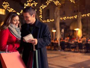 Bezoek de gezellige kerstmarkten van Düsseldorf met verblijf in een LUXE 4*-hotel incl. spafaciliteiten + ontbijt!