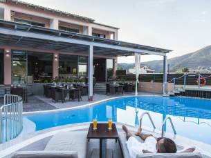 Armonia Hotel