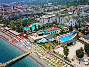 Armas Beach
