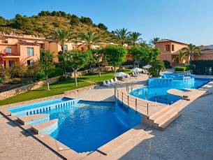 Pula Suites Boutique Resort