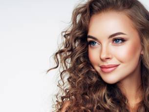Wimperlift of make-up naar keuze