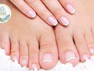 Manicure- of pedicurebehandeling + evt. BIAB of gellak