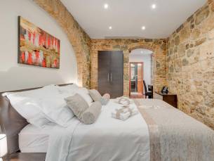 8 daagse vliegvakantie naar Palace Suites Heritage in split, kroatie