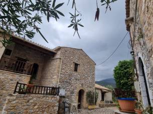 PIERIDES Suites & Studios