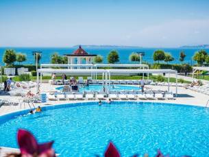 Aparthotel Premier Fort Beach