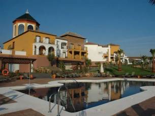 B Bou Hotel La Viñuela & Spa