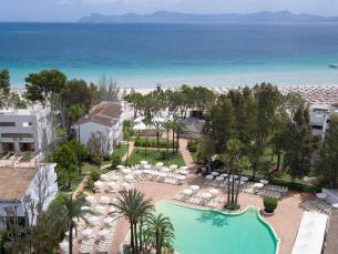 8 daagse vliegvakantie naar Iberostar Waves Ciudad Blanca in alcudia, spanje