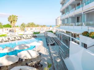 Coral Ocean View - adults only