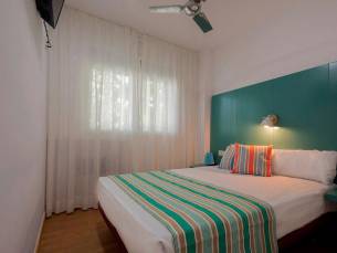 Hostel BCN Port