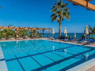 Belussi Beach Hotel & Suites