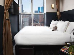 Hotel Civilian