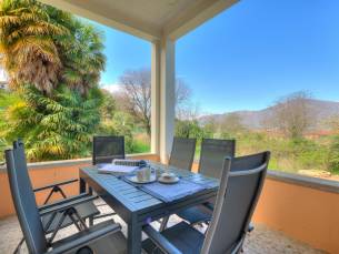 Villa Giulia - Privacy 5 min walk to Lak