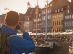 Bewonder de kleurrijke binnenstad van Kopenhagen incl. vlucht!