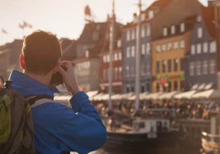 Bewonder de kleurrijke binnenstad van Kopenhagen incl. vlucht!