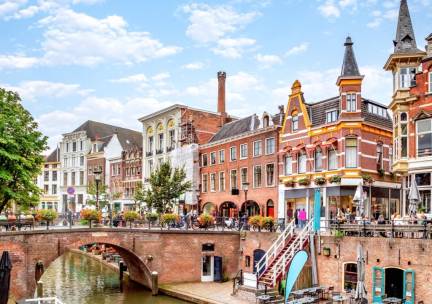 Geniet van een stedentrip naar de gezellige stad Utrecht met overnachting in een modern 4*-hotel in Bunnik incl. ontbijt en NS treinretour