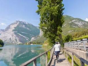 Fietsen langs de meren van Karinthië