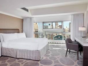 8 daagse vliegvakantie naar Millennium Hilton New York One Un Plaza in new york city, verenigde staten