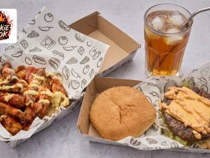 Burger naar keuze OF 10 of 20 kipvleugels + drankje