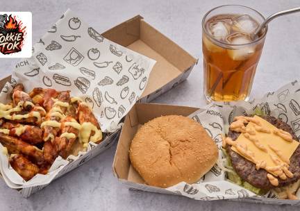 Burger naar keuze OF 10 of 20 kipvleugels + drankje