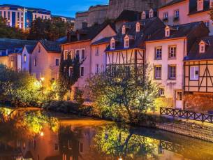 Geniet in een hotel met panoramisch uitzicht over de Ourtal vallei in Vianden
