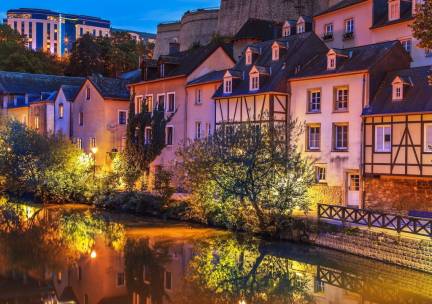 Geniet in een hotel met panoramisch uitzicht over de Ourtal vallei in Vianden