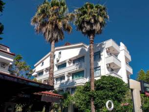 Navy Boutique Hotel