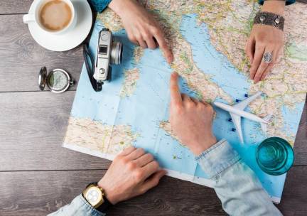 EXTRA IN PRIJS VERLAAGD! ⚡️ Laat je verrassen door een Europese Surprise City Trip incl. vlucht en ontbijt