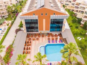 Fame Beach Hotel