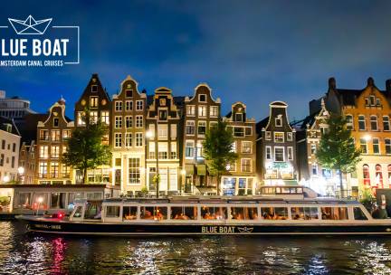Rondvaart (75 min) tijdens Amsterdam Light Festival