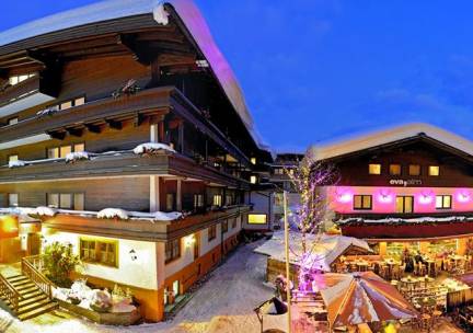Hotel Eva Village