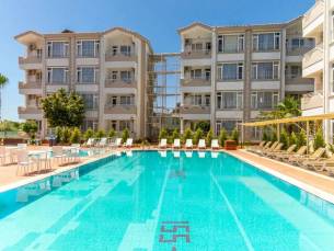 New Garden Luna Side