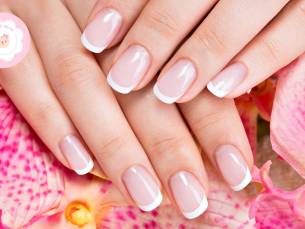 Mini-manicurebehandeling + BIAB of gellak