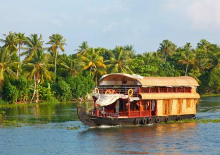 Backwaters en strand van Kerala
