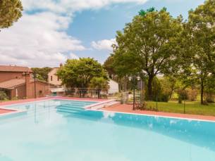 Hawthorn apt with shared pool family fun