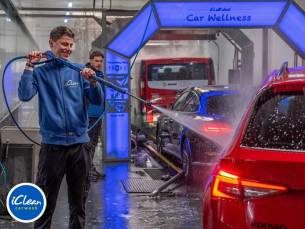 Platina-wasprogramma bij iClean Carwash Deventer