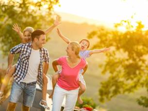 FLASHDEAL! ⚡ Zomervakantie vol plezier in een knus familiehotel met zwembad en manege in Beieren o.b.v. all-inclusive | Kids t/m 9 jaar GRATIS!