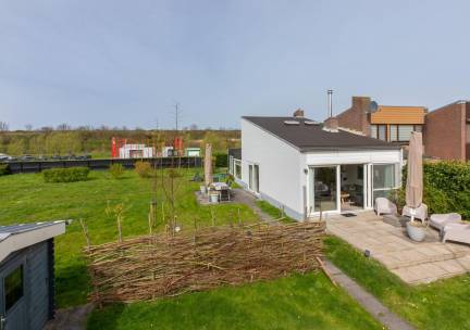Ruim familiehuis met 1.200 m&sup2; tuin en vlak bij zee - Lepelblad 97 | Nieuwvliet-Bad