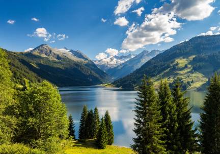 Ontdek de Zillertaler Alpen vanuit K&ouml;nigsleiten