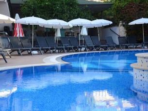 Fly & Go Almera Park