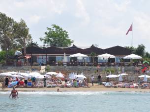 Nova Beach Hotel