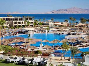 Coral Sea Sensatori Resort