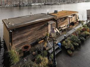 little AMSTEL HouseBoat