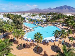 8 daagse vliegvakantie naar THB Tropical Island Resort in playa blanca, canarische eilanden