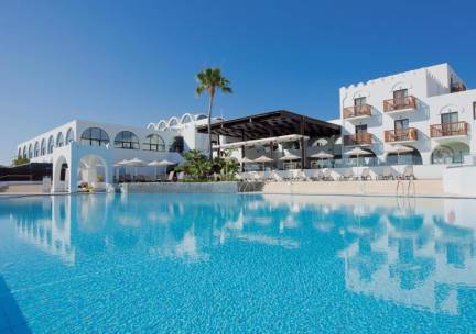 Oceanis Beach