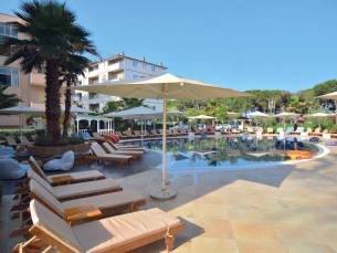Sandy Beach Resort