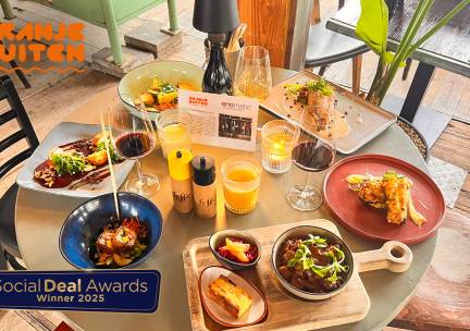 4-gangen keuzediner aan het Markermeer bij Strandpaviljoen Oranje Buiten