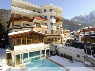 Zillertalerhof Alpine Hideaway