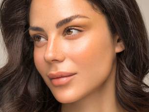 Wenkbrauwbehandeling naar keuze