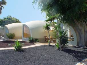 LIVVO Risco del Gato Suites